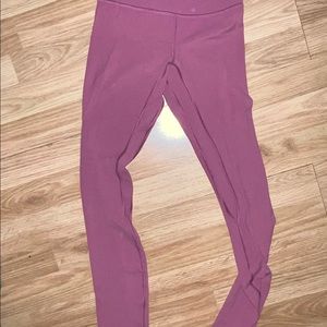 Lulu lemon leggings. Comfy, barely worn, slight stain at the top